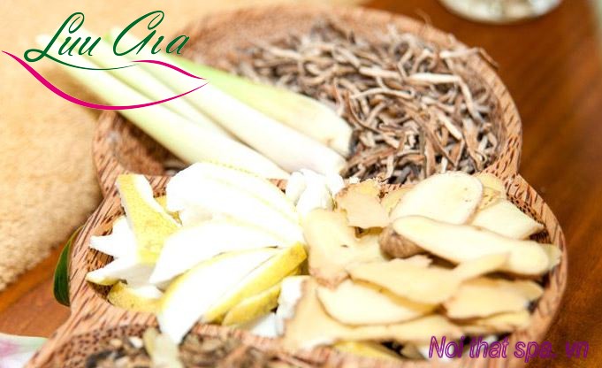 Tác dụng của việc ngâm chân hàng ngày bàng thảo dược